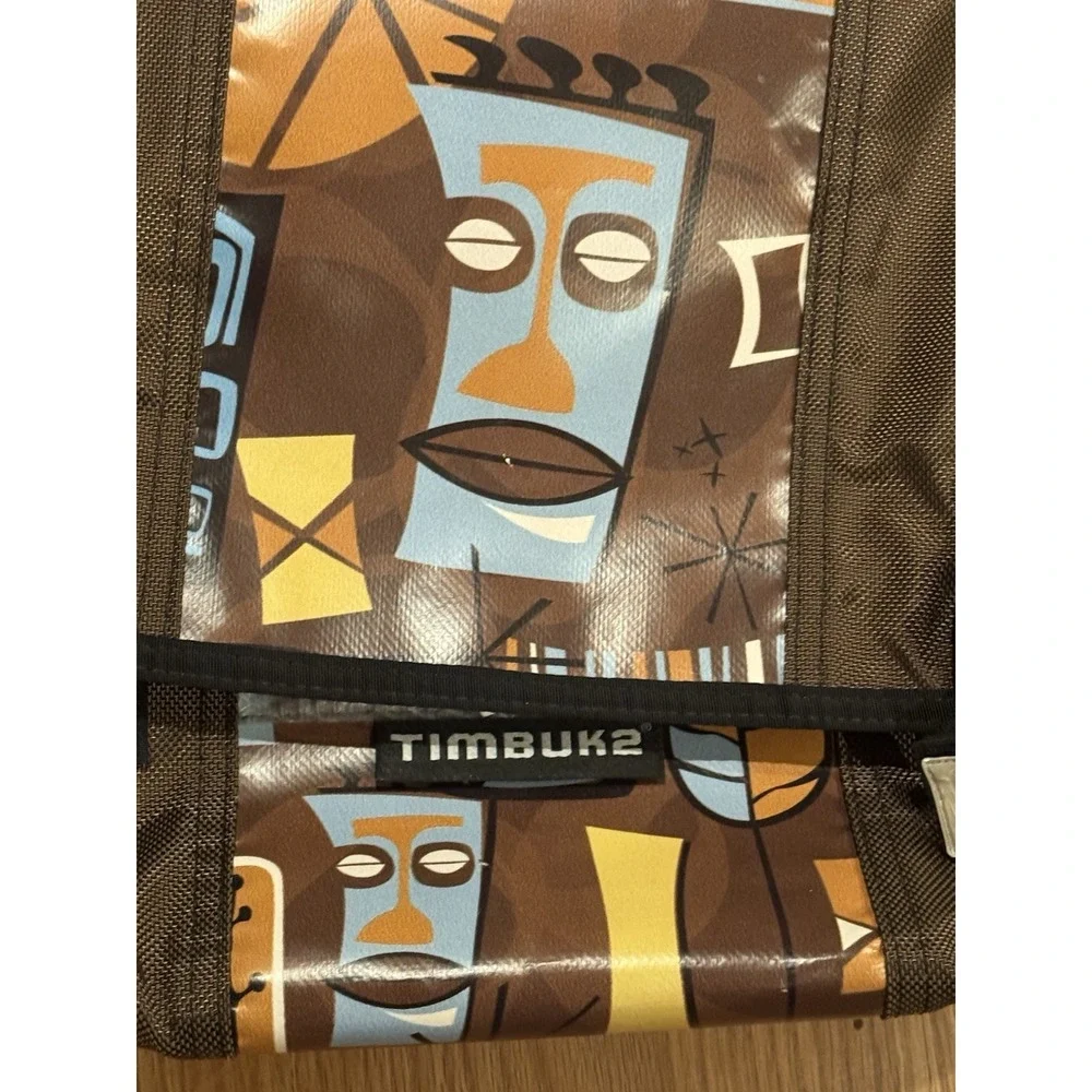 Timbuk2 command messenger
